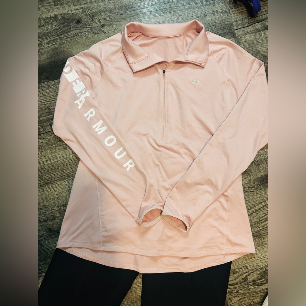 UNDER ARMOUR OUTFIT